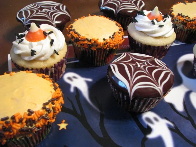 Baking Decorations & Dessert Toppings category