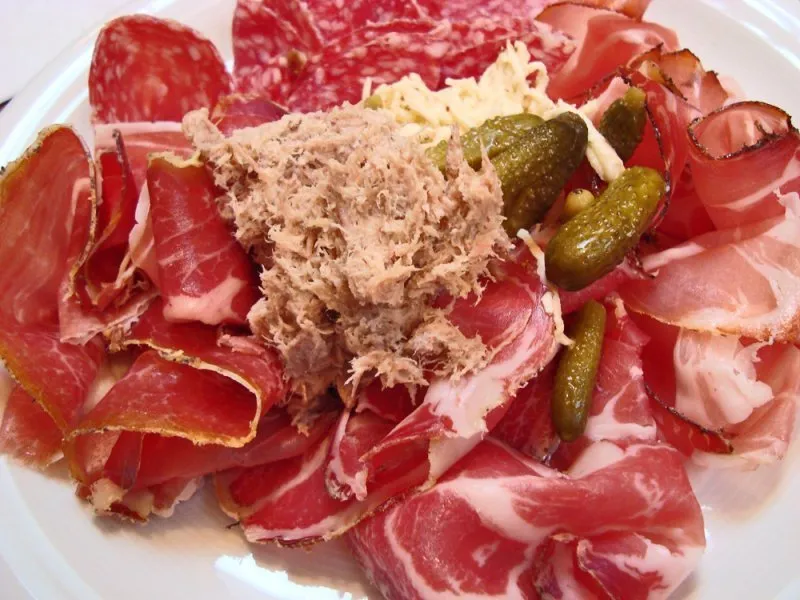Salami / Cured Meat category