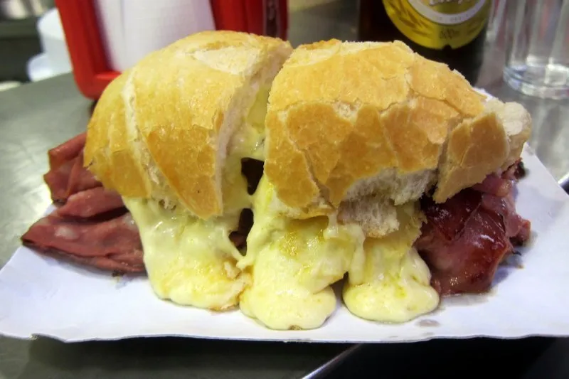 Sandwiches/Filled Rolls/Wraps category